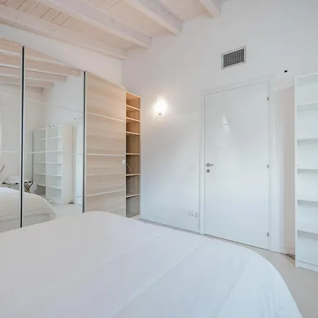 Appartement Ca' Serena - Murano Centro - 10 Min From Venetië
